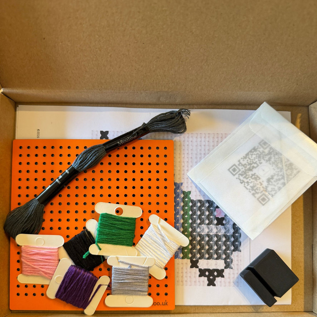 Pigeon Wooden Stitch Kit