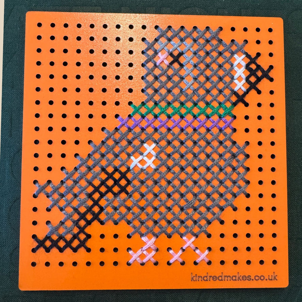 Pigeon Wooden Stitch Kit